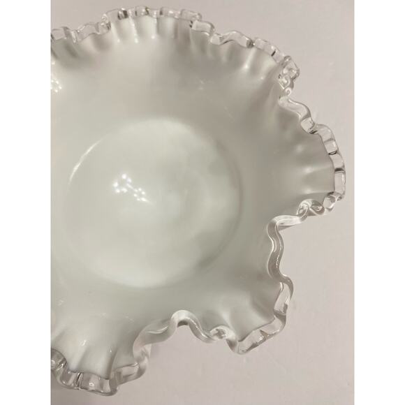 FENTON-Silver Crest white milk glass medium size compote ruffled crimped edge - Picture 7 of 15